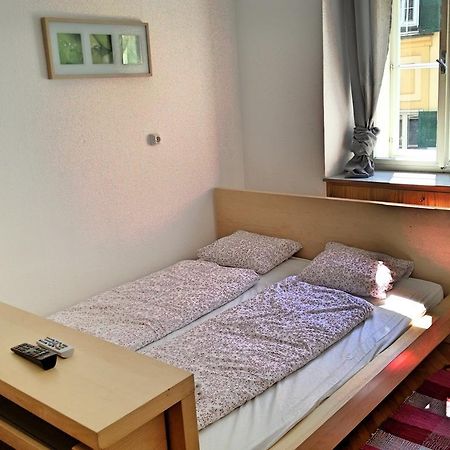 Apartment Jakominiplatz Graz Bilik gambar